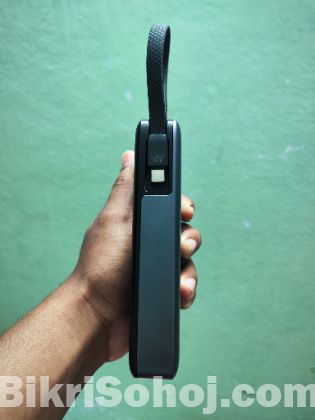 UGREEN POWER BANK 20000mah 67 wat